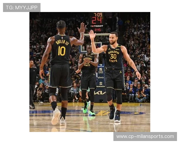 勇士队探索新战术，迎战季后赛，勇士球队新赛季