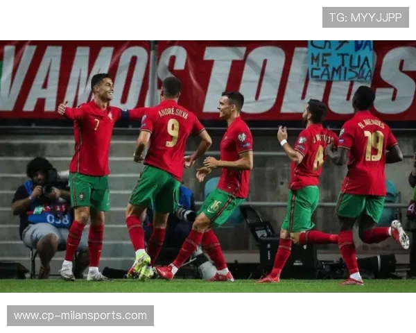 卡尔带领拜仁逆袭葡萄牙体育，3-1大胜