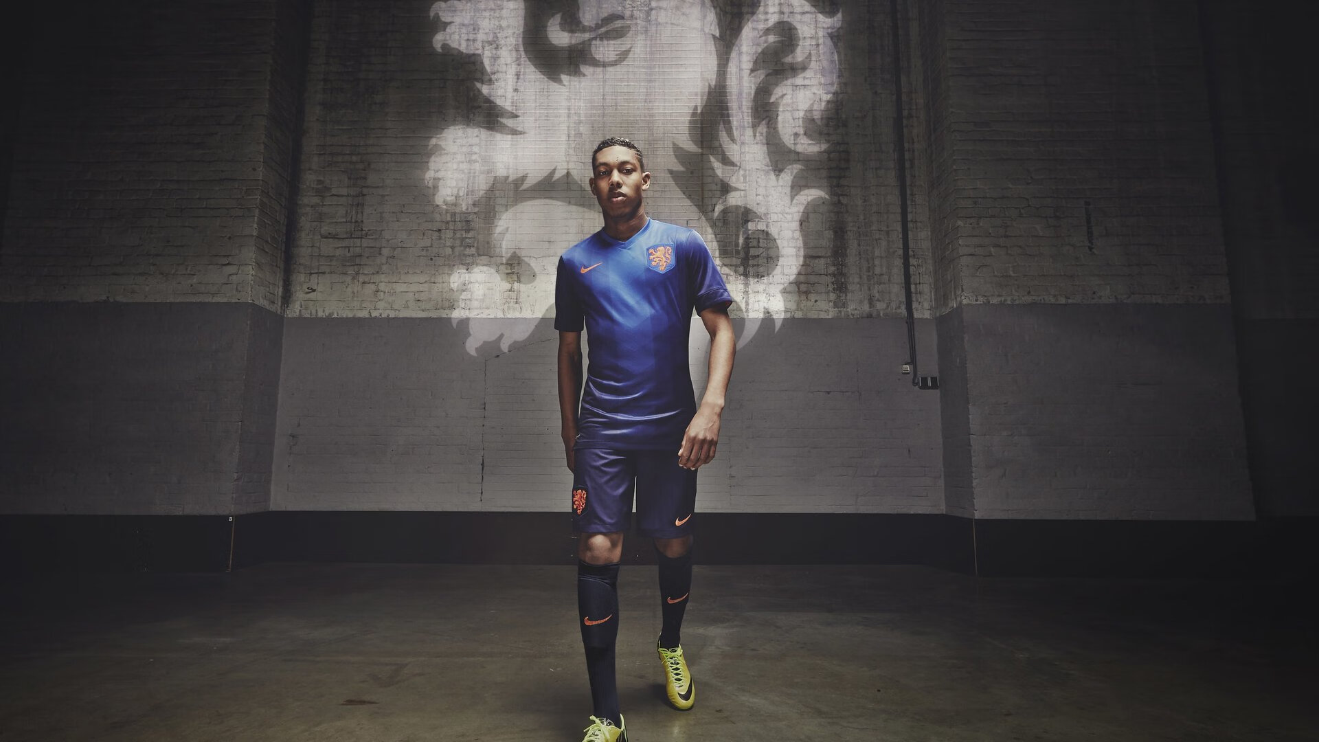 北美职业冰球季后赛全面开打 加时赛频现“绝杀时刻”